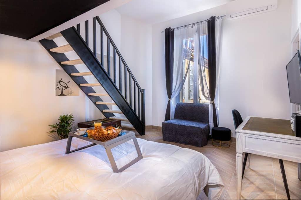Penthouse Loft 5Min Palais Des Festivals And Beach Terrace View On Castle Cannes Exterior photo